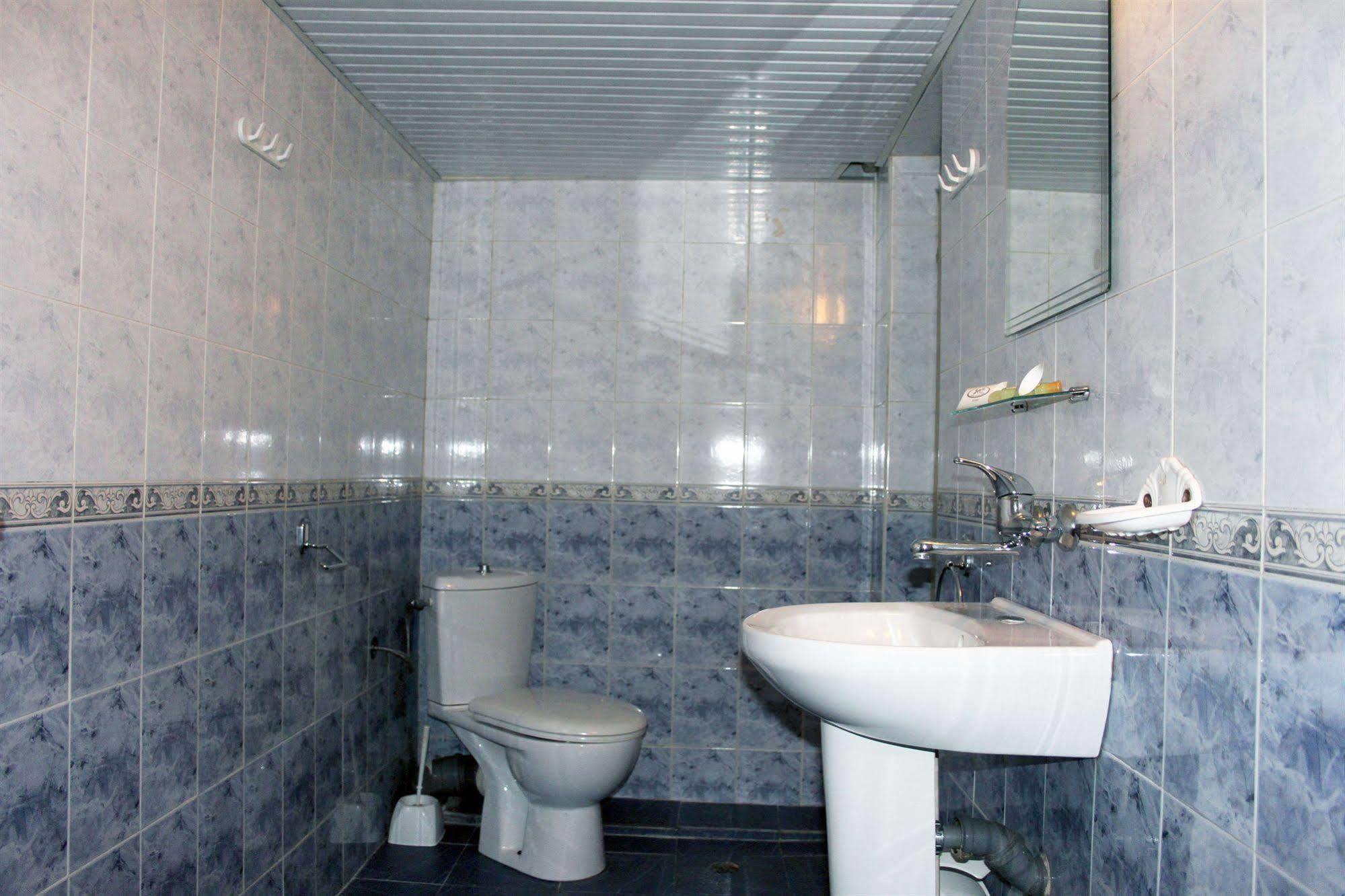 Antik Hotel Várna Kültér fotó