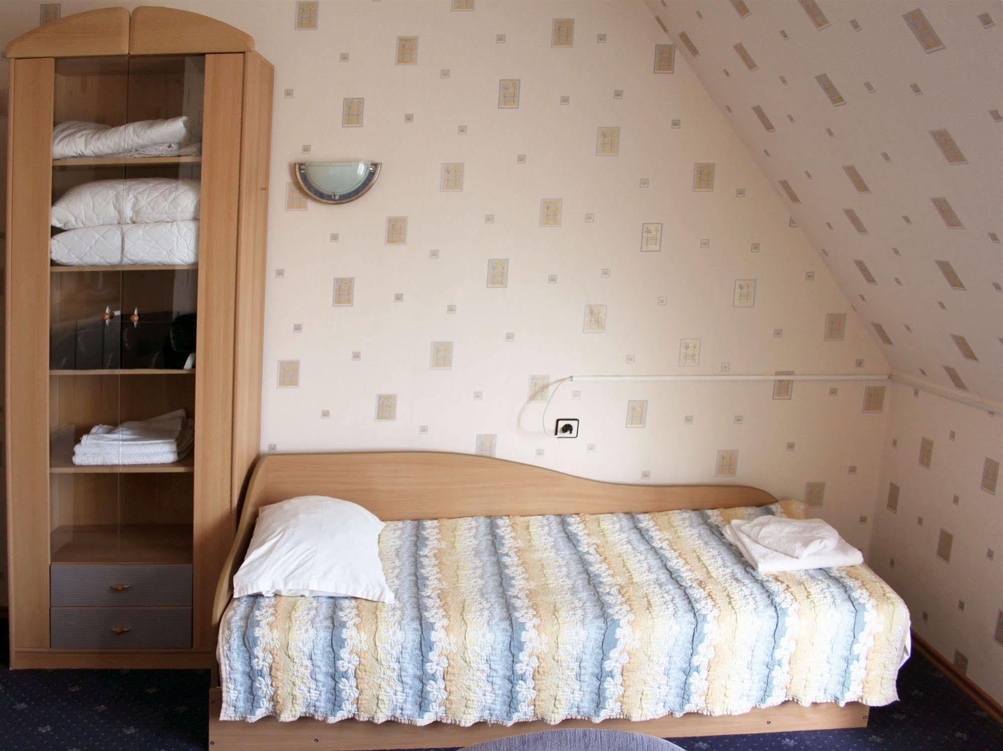 Antik Hotel Várna Kültér fotó