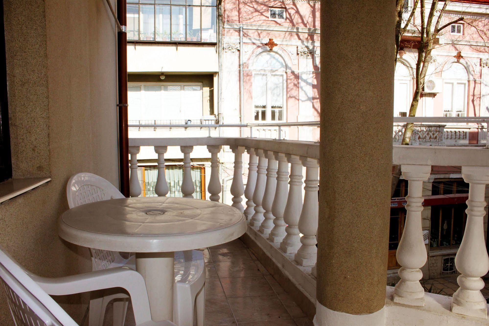 Antik Hotel Várna Kültér fotó